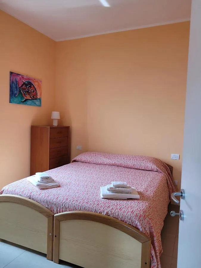 Ocean View Flat With Wi-Fi, Ac And Elevator To Town Apartment Levanto